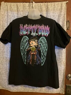 Betty Boop Motorcycle T-Shirt Size 1X Graphic Front & Back Biker Black Wings